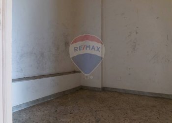 Stanza vuota - Locale Commerciale via ignazio lanza di trabia
 
43, Bagheria - foto 10