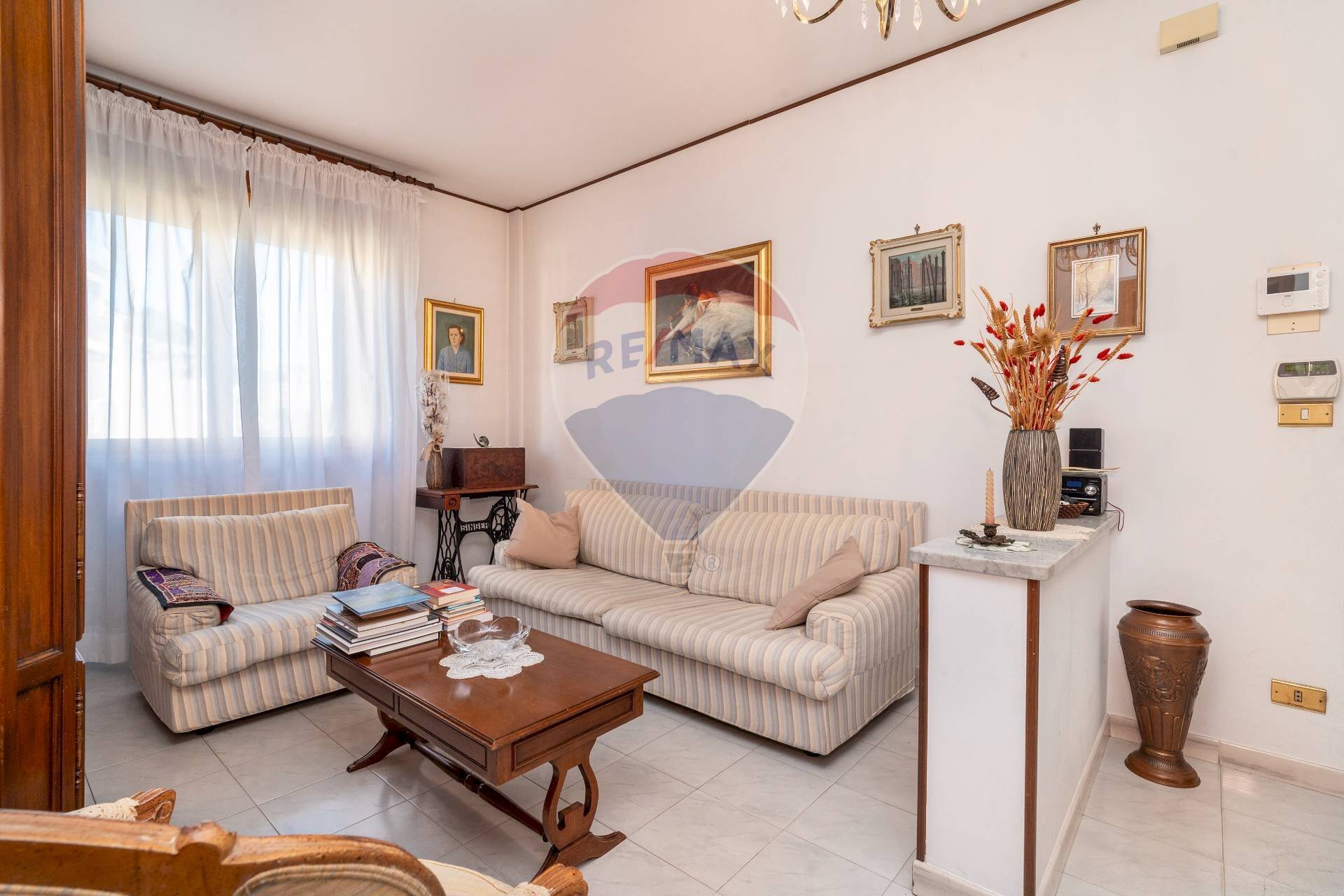 Soggiorno - Four-room apartment via Amati
 
137, Venaria Reale - photo 2