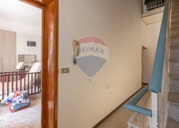 Scale - Casa indipendente Via Giacomo Matteotti
 
31, Grammichele - foto 8