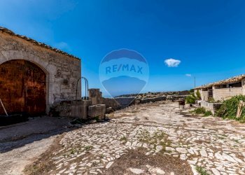 Edificio all\'aperto - Rustico Ragusa - foto 10