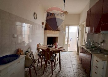 Cucina - Casa indipendente Via Trento
 
45, Latiano - foto 8