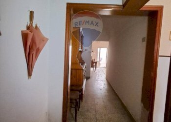 Hall / corridoio - Casa indipendente Via Trento
 
45, Latiano - foto 22