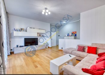 Foto 2 - Quadrilocale VIA TOSCANA
 
2, Limbiate - foto 2