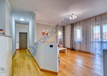 Foto 3 - Quadrilocale VIA TOSCANA
 
2, Limbiate - foto 3