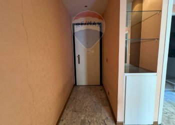 Hall / corridoio - Bilocale Via Trebazio
 
1, Milano - foto 14