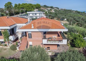 Casa all\'aperto - Villa contrada san silvestro
 
4, Silvi - foto 6