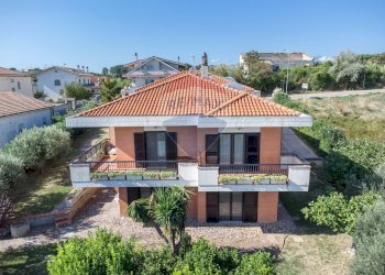 Casa all\'aperto - Villa contrada san silvestro
 
4, Silvi - foto 9