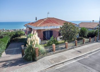 Casa all\'aperto - Villa contrada san silvestro
 
4, Silvi - foto 15