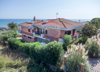 Casa all\'aperto - Villa contrada san silvestro
 
4, Silvi - foto 24