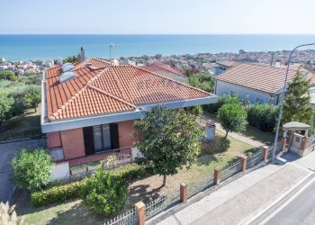 Casa all\'aperto - Villa contrada san silvestro
 
4, Silvi - foto 25