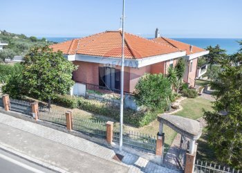 Casa all\'aperto - Villa contrada san silvestro
 
4, Silvi - foto 27