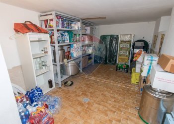 Dispensa di stoccaggio - Villa contrada san silvestro
 
4, Silvi - foto 43