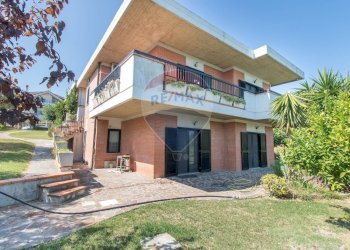 Casa all\'aperto - Villa contrada san silvestro
 
4, Silvi - foto 107