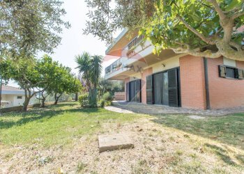 Casa all\'aperto - Villa contrada san silvestro
 
4, Silvi - foto 110