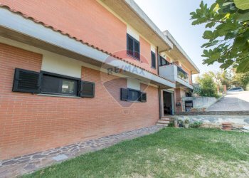 Casa all\'aperto - Villa contrada san silvestro
 
4, Silvi - foto 111