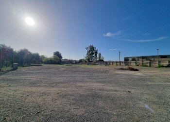 Foto 1 - Locale Commerciale Via Dell'Agricoltura, Cagliari - foto 1