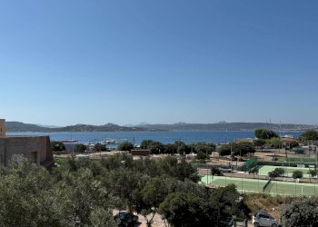 Foto 9 - Bilocale Via don vico
 
10, La Maddalena - foto 9