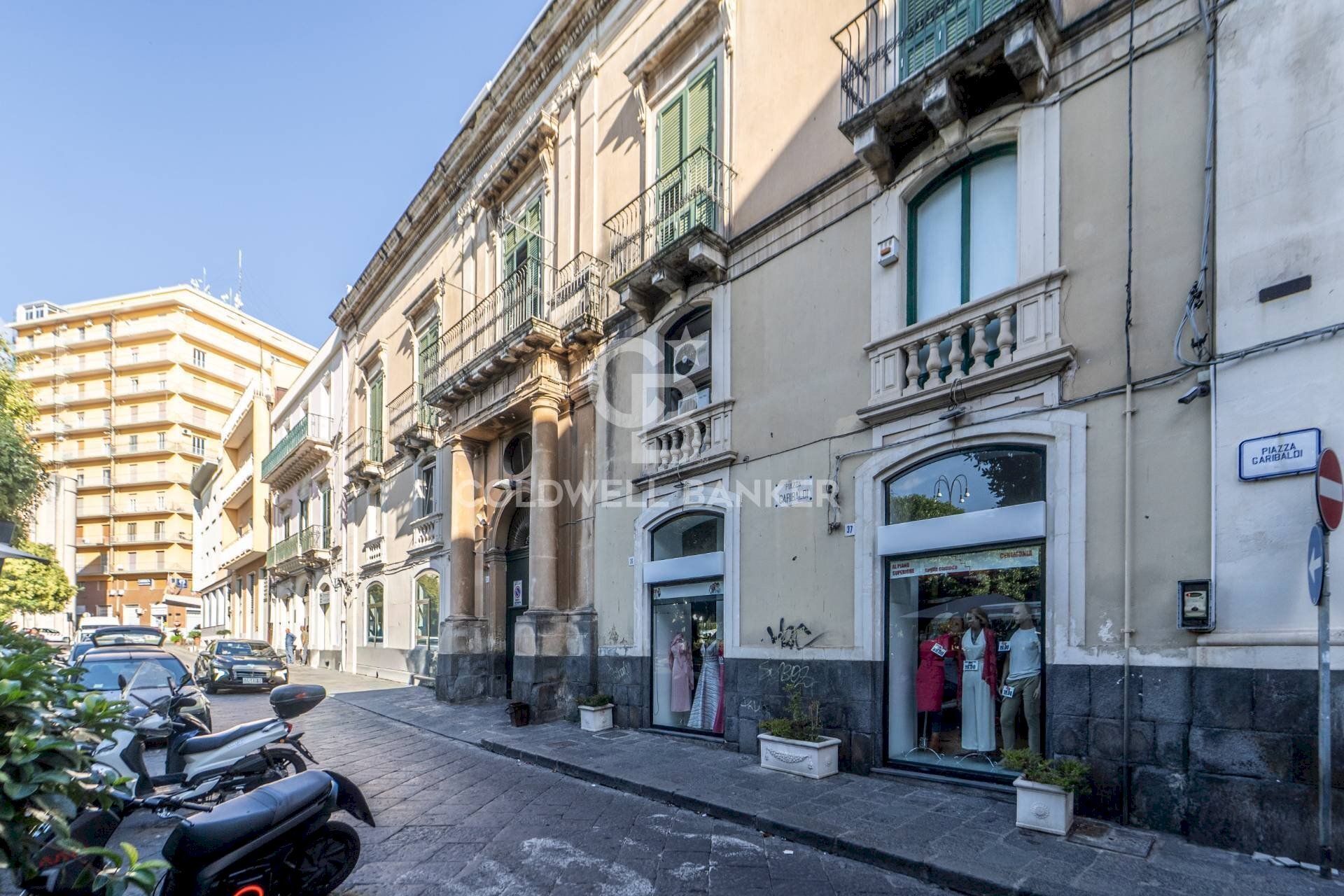 Foto 2 - Commercial Premises corso umberto I
 
167 - 169 - 171, Acireale - photo 2