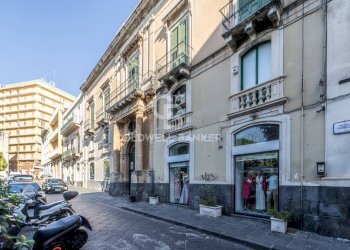 Foto 2 - Locale Commerciale corso umberto I
 
167 - 169 - 171, Acireale - foto 2