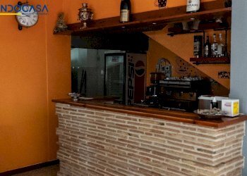 Foto 37 - Attività Commerciale Contrada della fonte
 
11, Controguerra - foto 37