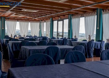 Foto 8 - Attività Commerciale Contrada della fonte
 
11, Controguerra - foto 8