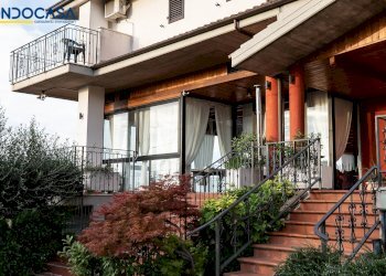 Foto 40 - Attività Commerciale Contrada della fonte
 
11, Controguerra - foto 40