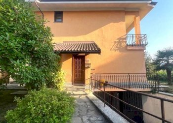 Facciata - Villa frazione Madonna Delle Grazie, Cuneo - foto 3