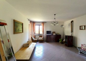 Salone - Villa frazione Madonna Delle Grazie, Cuneo - foto 8