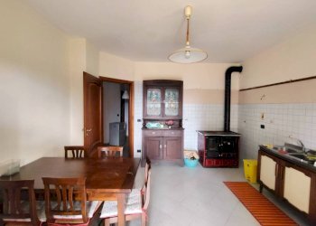 Cucina - Villa frazione Madonna Delle Grazie, Cuneo - foto 9