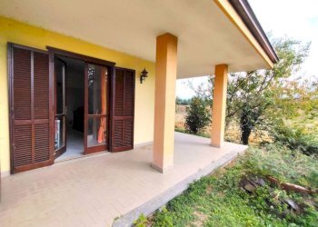 Portico - Villa frazione Madonna Delle Grazie, Cuneo - foto 12