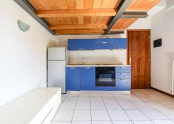Cucina - Monolocale via Montebello, 32, Mariano Comense - foto 10