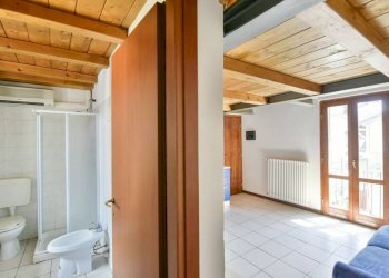 Disimpegno - Monolocale via Montebello, 32, Mariano Comense - foto 11