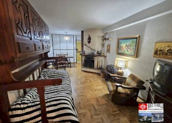 Salone - Quadrilocale via dei Villini, 40, Rieti - foto 1