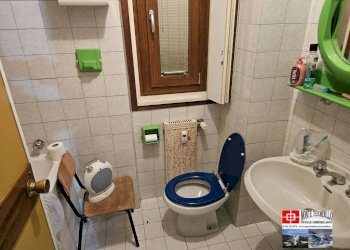 Bagno - Quadrilocale via dei Villini, 40, Rieti - foto 9