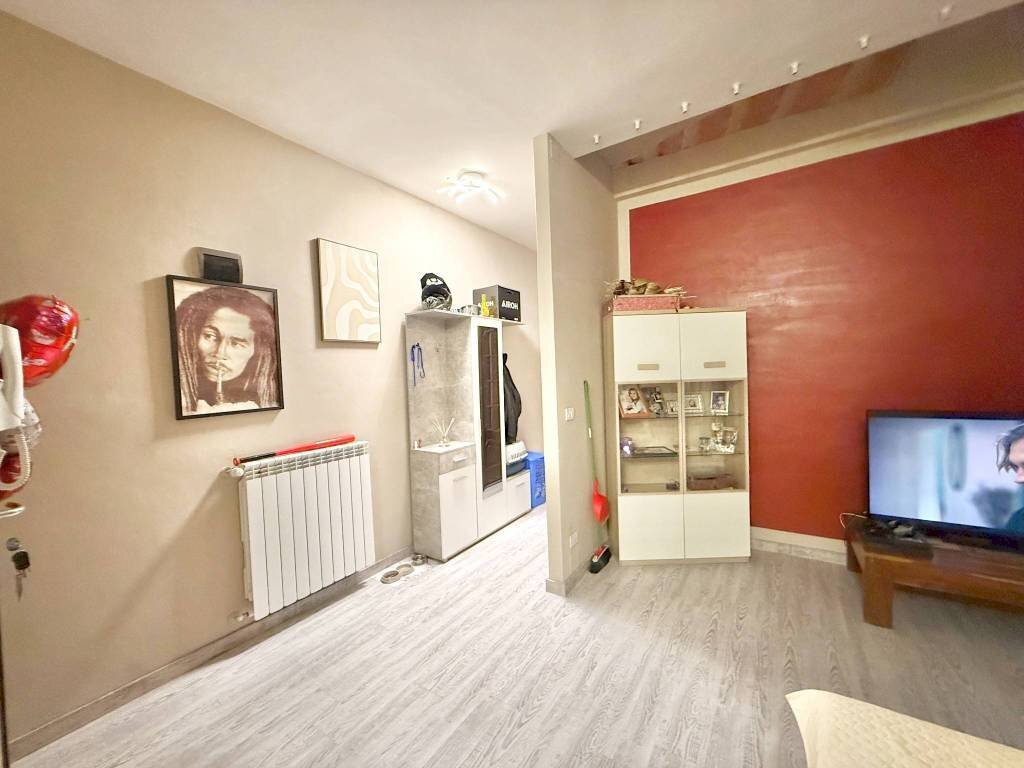 Salone - Three-room apartment via Martiri della Libertà, 127, Cossato - photo 1