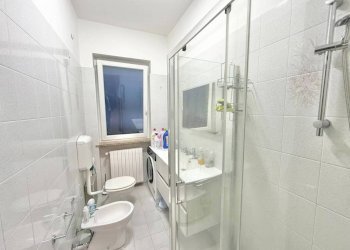 Bagno - Trilocale via Martiri della Libertà, 127, Cossato - foto 21
