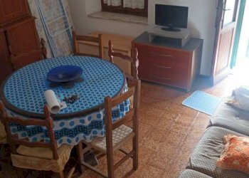 Salone - Casa indipendente via Castagnola di Sotto, Massa - foto 1