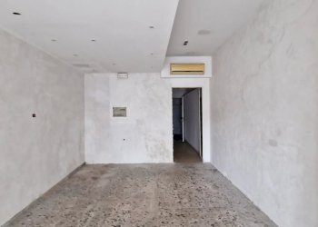 Locale Commerciale Corso Umberto I, n., Montesilvano - foto 4