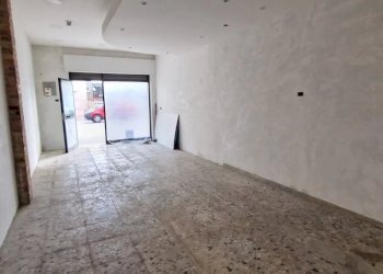 Locale Commerciale Corso Umberto I, n., Montesilvano - foto 7