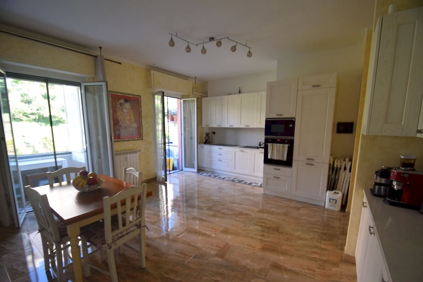 Apartment Via Diano, Genova (neighborhood Palmaro) - photo 2