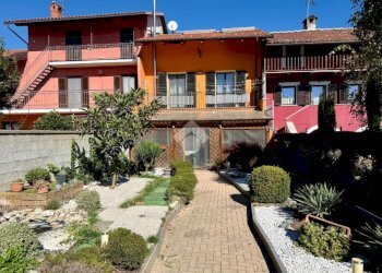 Semi-detached house Strada avaro, Bricherasio - photo 1