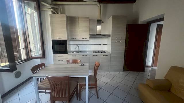 Two-room apartment via Monsignor Ambrogio Portaluppi, Treviglio - photo 1