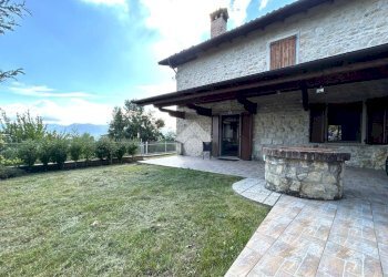 Trilocale Via Montecuccolo, Pavullo nel Frignano - foto 3