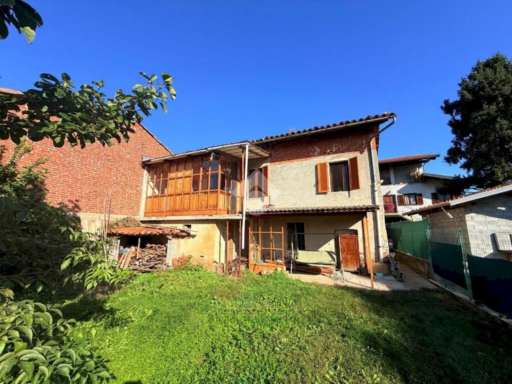 Casa indipendente Strada Ghiaro Superiore, Castellamonte - foto 3