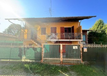 Casa indipendente Strada Ghiaro Superiore, Castellamonte - foto 2