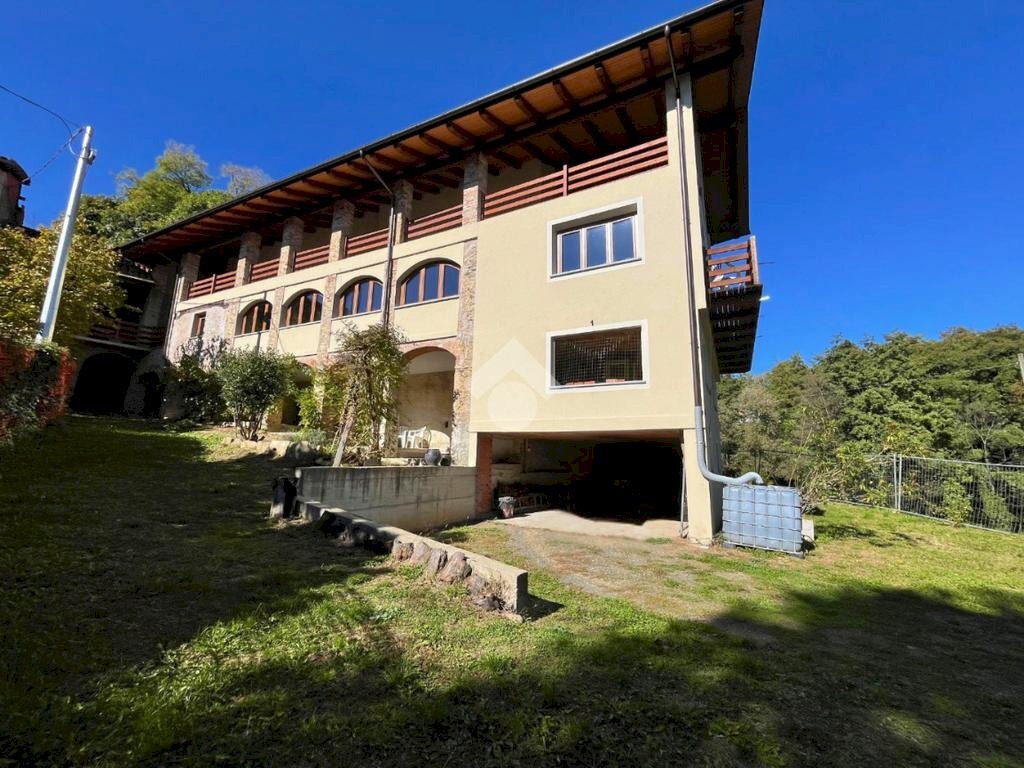 Casa indipendente Via Chiartano, Val di Chy - foto 1