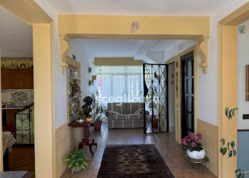 Foto 7 - Villa SS113 OVEST
 
126, Carini - foto 4