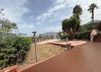 Foto 29 - Villa a Schiera Via Stromboli
 
13, Carini - foto 29