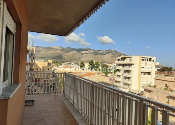 Foto 16 - Three-room apartment Via Ammiraglio Umberto Cagni
 
27, Palermo - photo 15