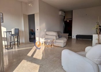 Foto 4 - Trilocale largo Gaetano Giardino
 
7, Busto Arsizio - foto 3